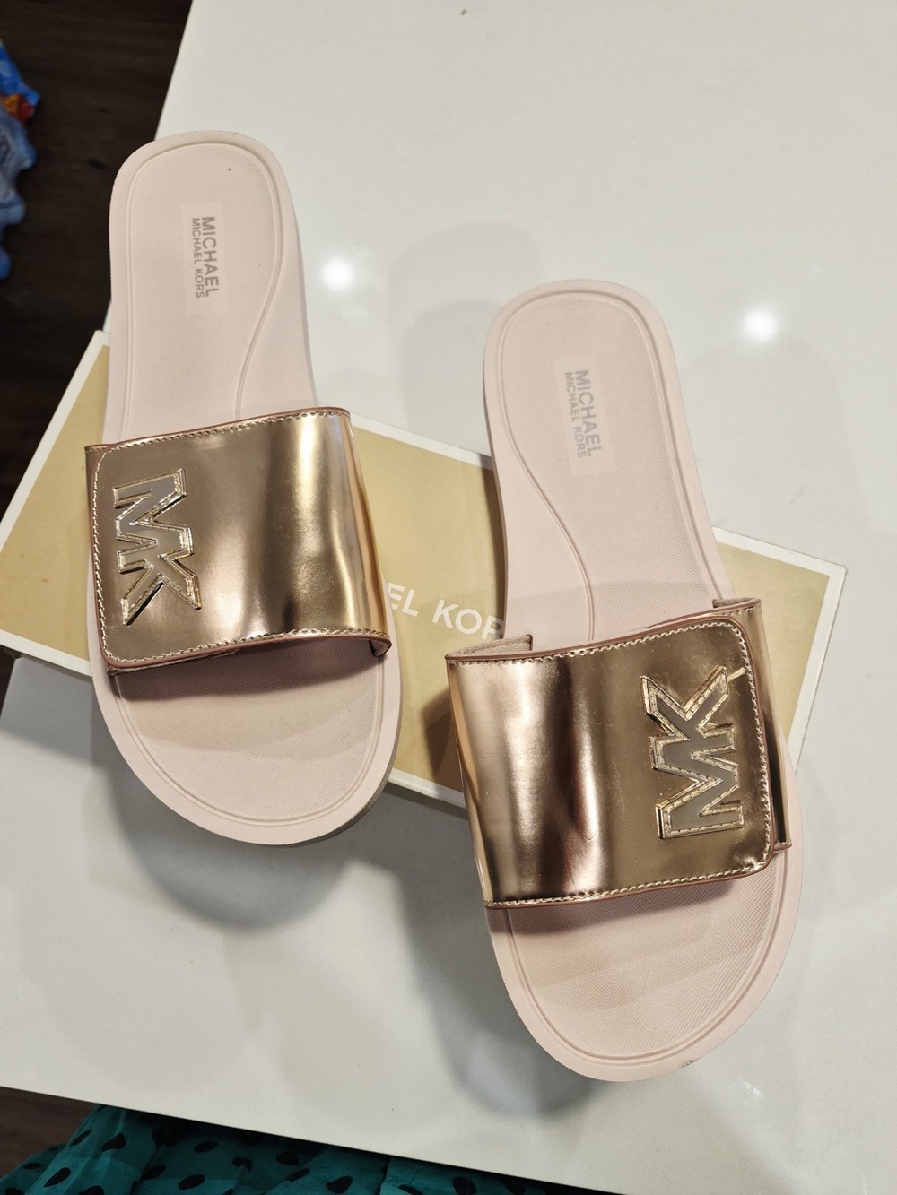 Michael Kors Women's Rose Gold MK Slide Sandals size 9